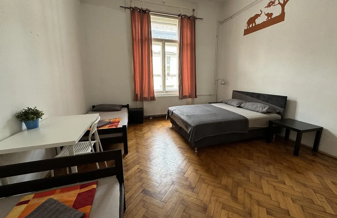 Boomerang Hostel-1
